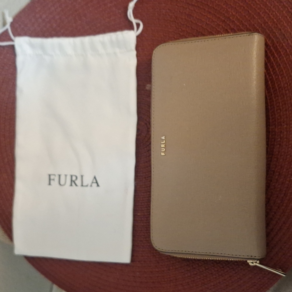 Furla Wallet Tan Long Zip Around Wallet With Dust Bag